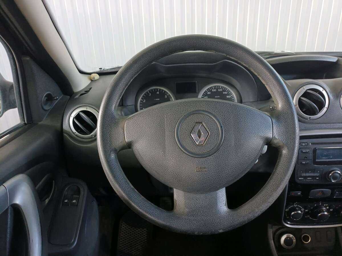 Renault Duster б/у, 2012, Механическая. Фото: #9