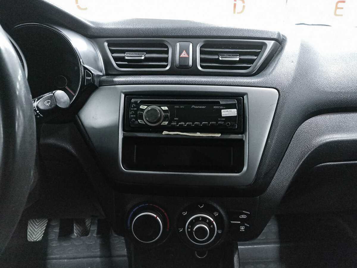 Kia Rio б/у, 2014, Механическая. Фото: #14