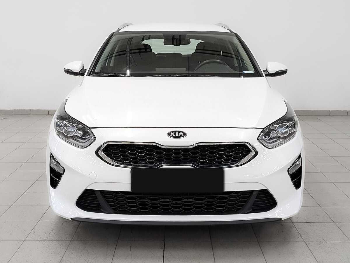 Kia Ceed б/у, 2021, Автоматическая. Фото: #1