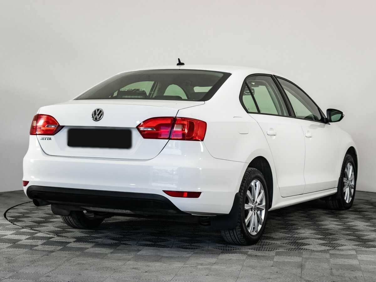 Volkswagen Jetta б/у, 2013, Механическая. Фото: #3