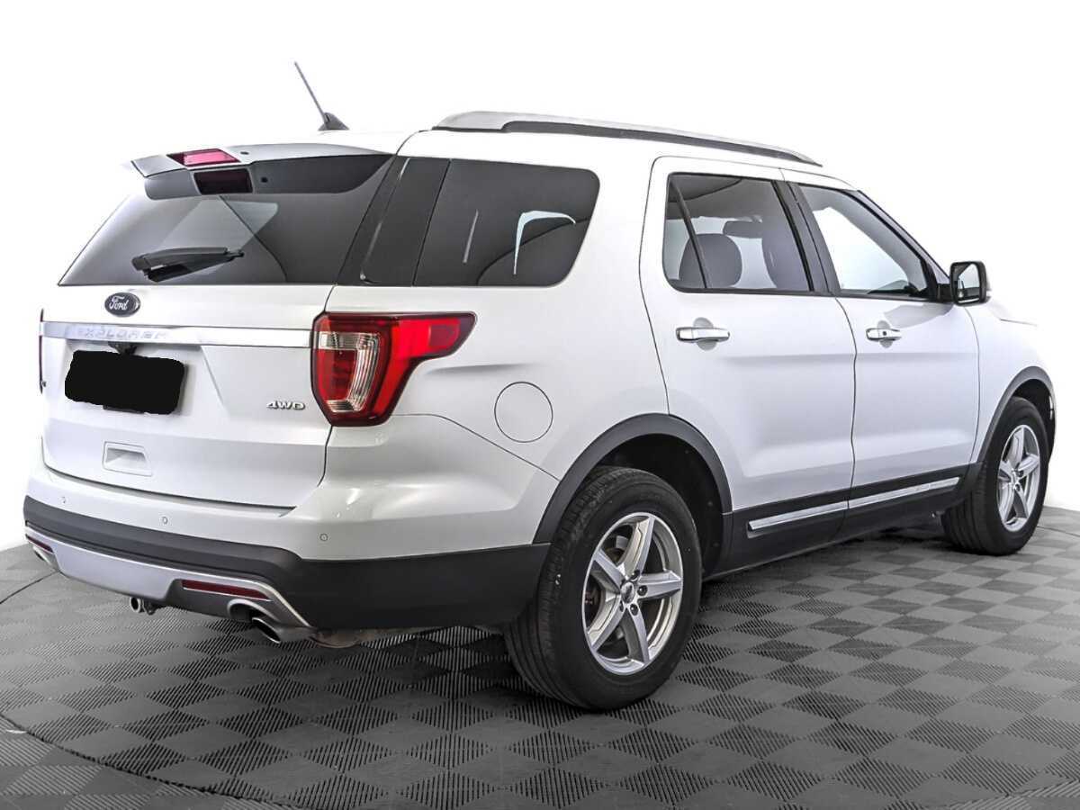 Ford Explorer б/у, 2017, Автоматическая. Фото: #4