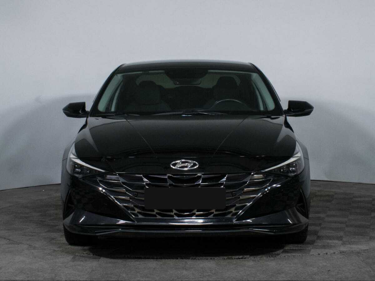 Hyundai Elantra б/у, 2020, Автоматическая. Фото: #1