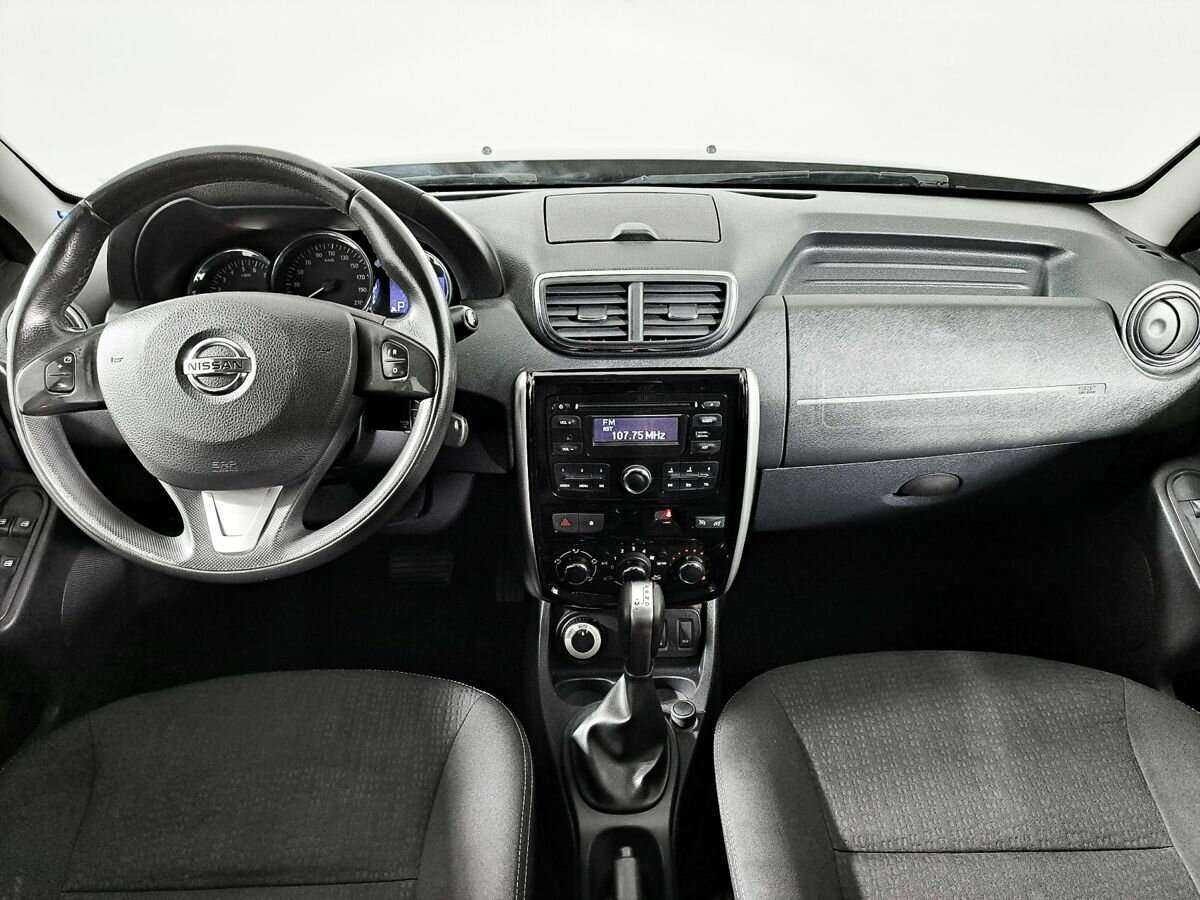 Nissan Terrano б/у, 2017, Автоматическая. Фото: #7