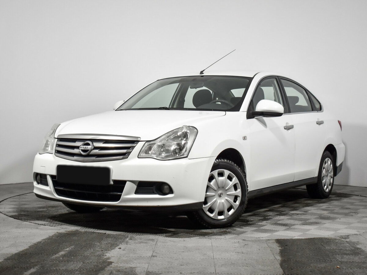 Nissan Almera б/у, 2013, Механическая. Фото: #0