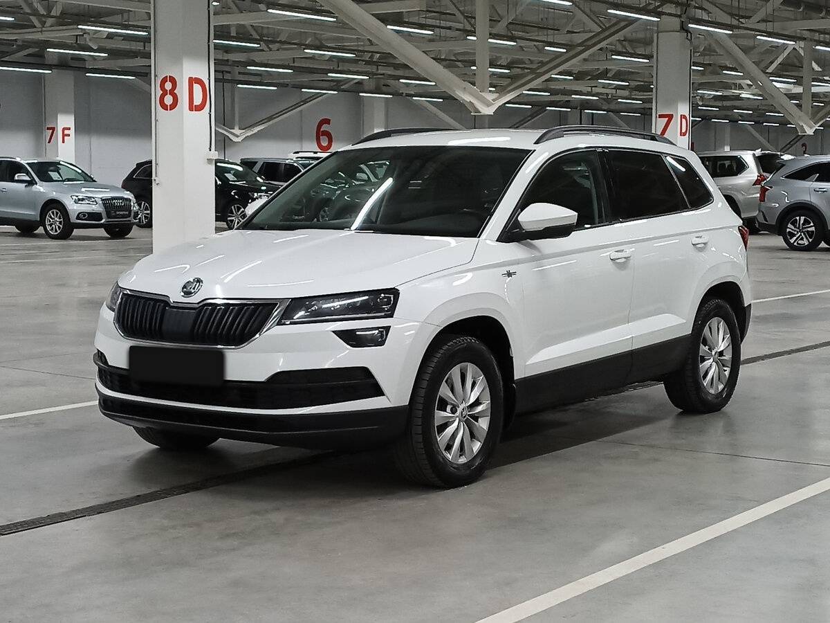Skoda Karoq б/у, 2021, Роботизированная. Посмотреть фото
