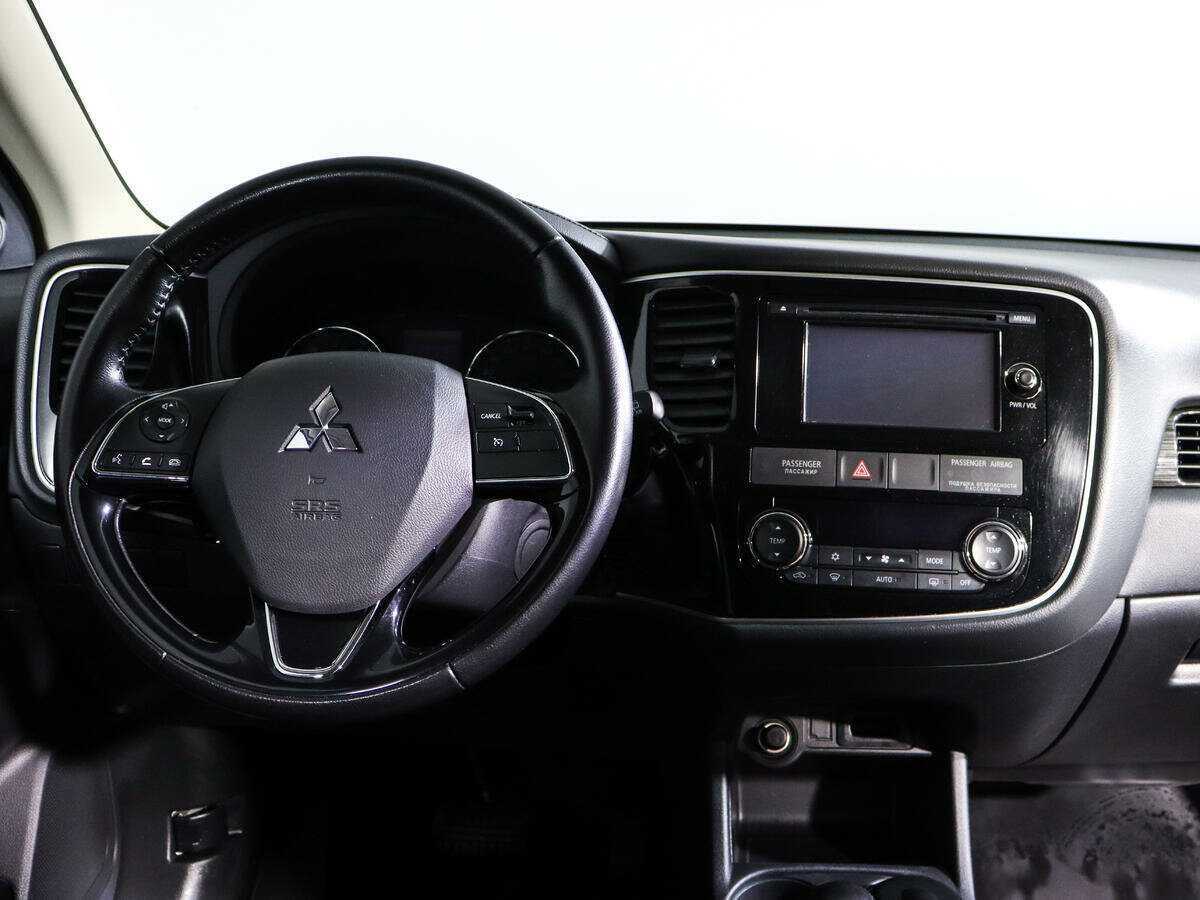 Mitsubishi Outlander б/у, 2016, Вариатор. Фото: #10