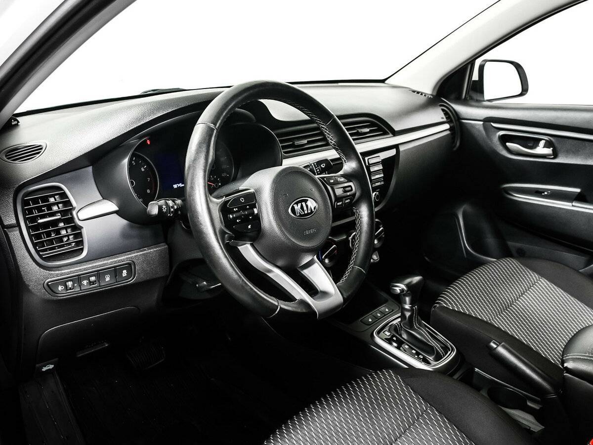 Kia Rio б/у, 2018, Автоматическая. Фото: #12