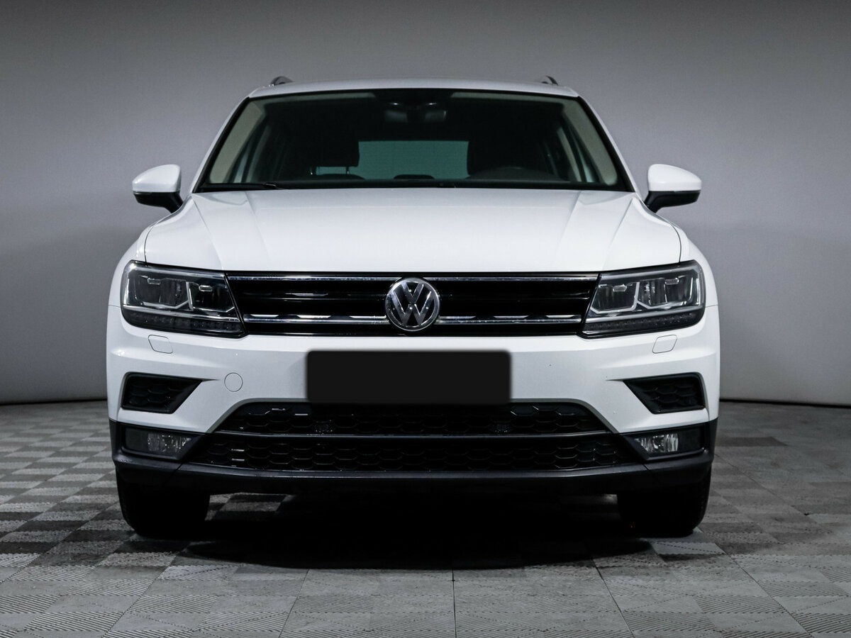 Volkswagen Tiguan б/у, 2018, Роботизированная. Фото: #1