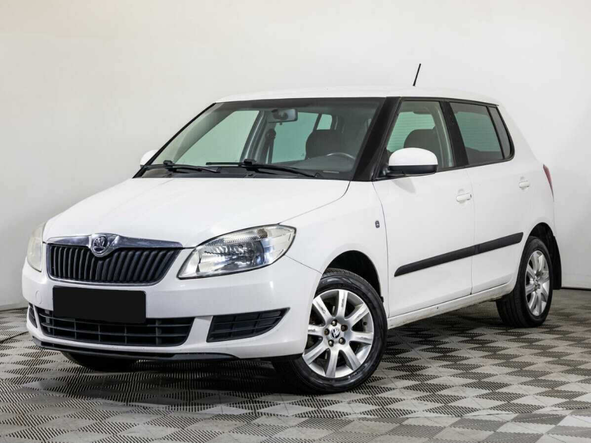 Skoda Fabia б/у, 2014, Автоматическая. Посмотреть фото