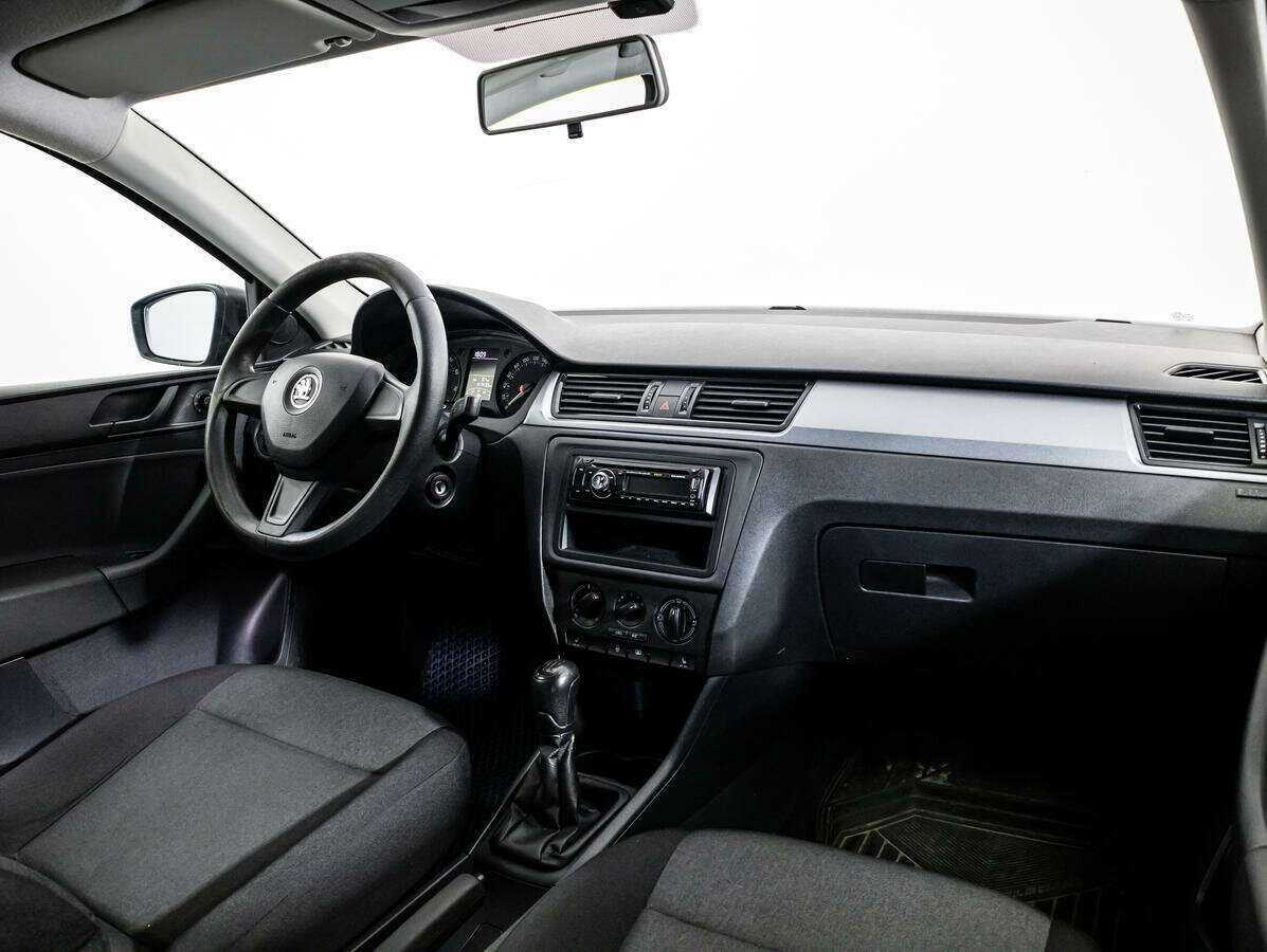Skoda Rapid б/у, 2015, Механическая. Фото: #7