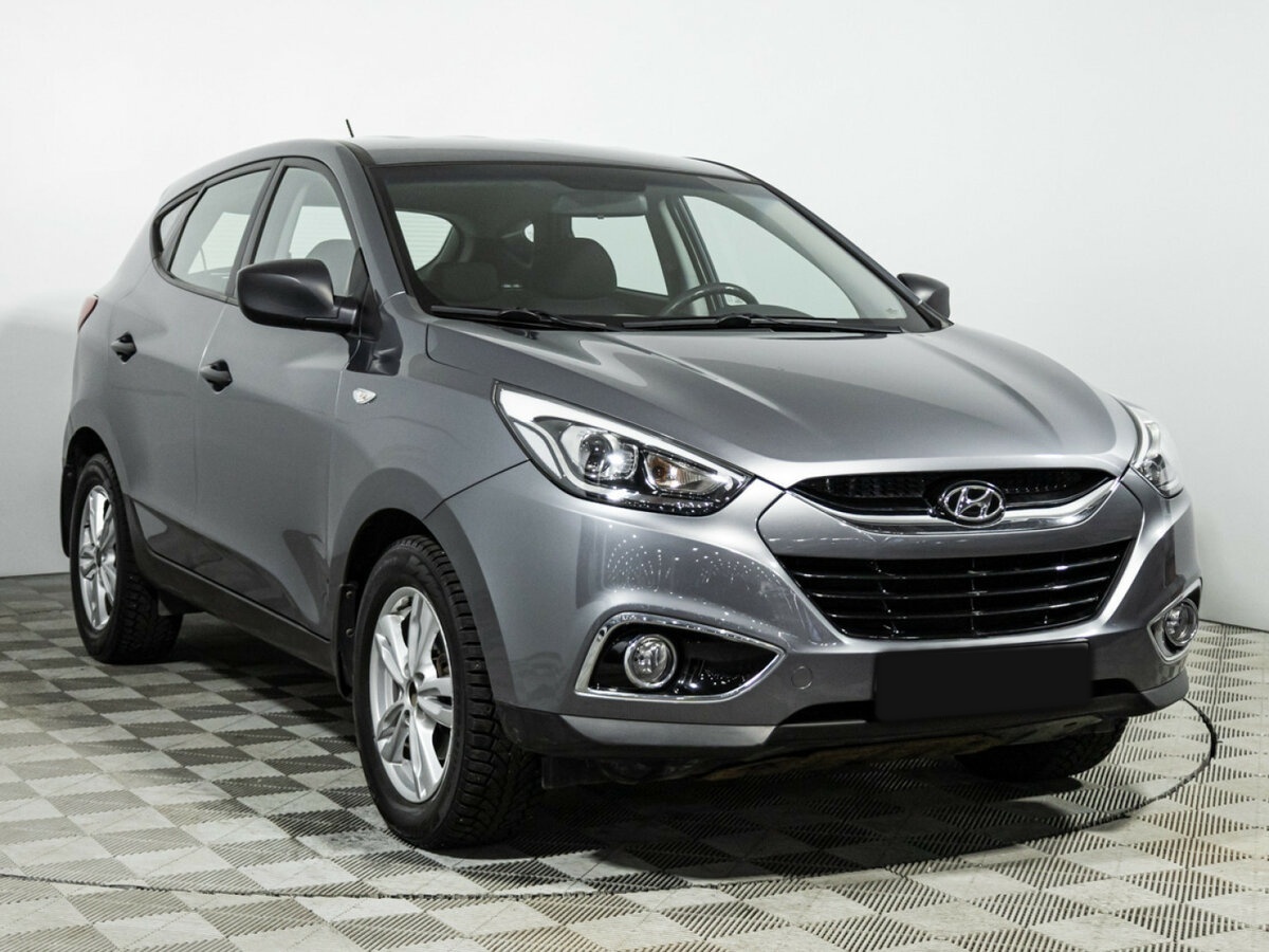Hyundai ix35 б/у, 2014, Автоматическая. Фото: #2