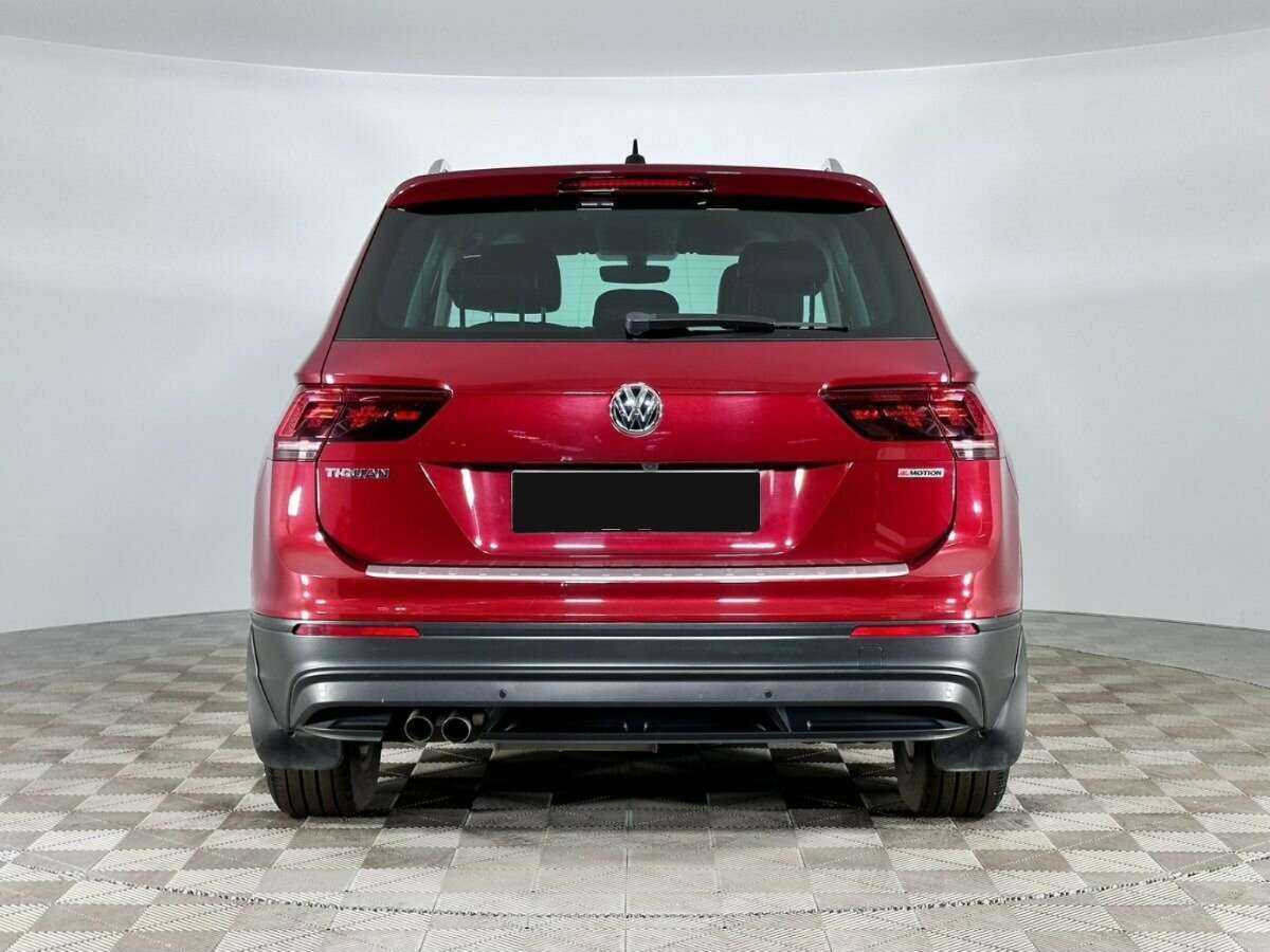 Volkswagen Tiguan б/у, 2018, Роботизированная. Фото: #3