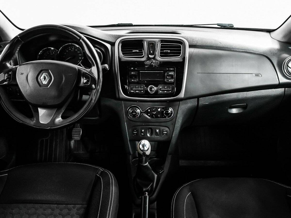 Renault Logan б/у, 2016, Механическая. Фото: #10