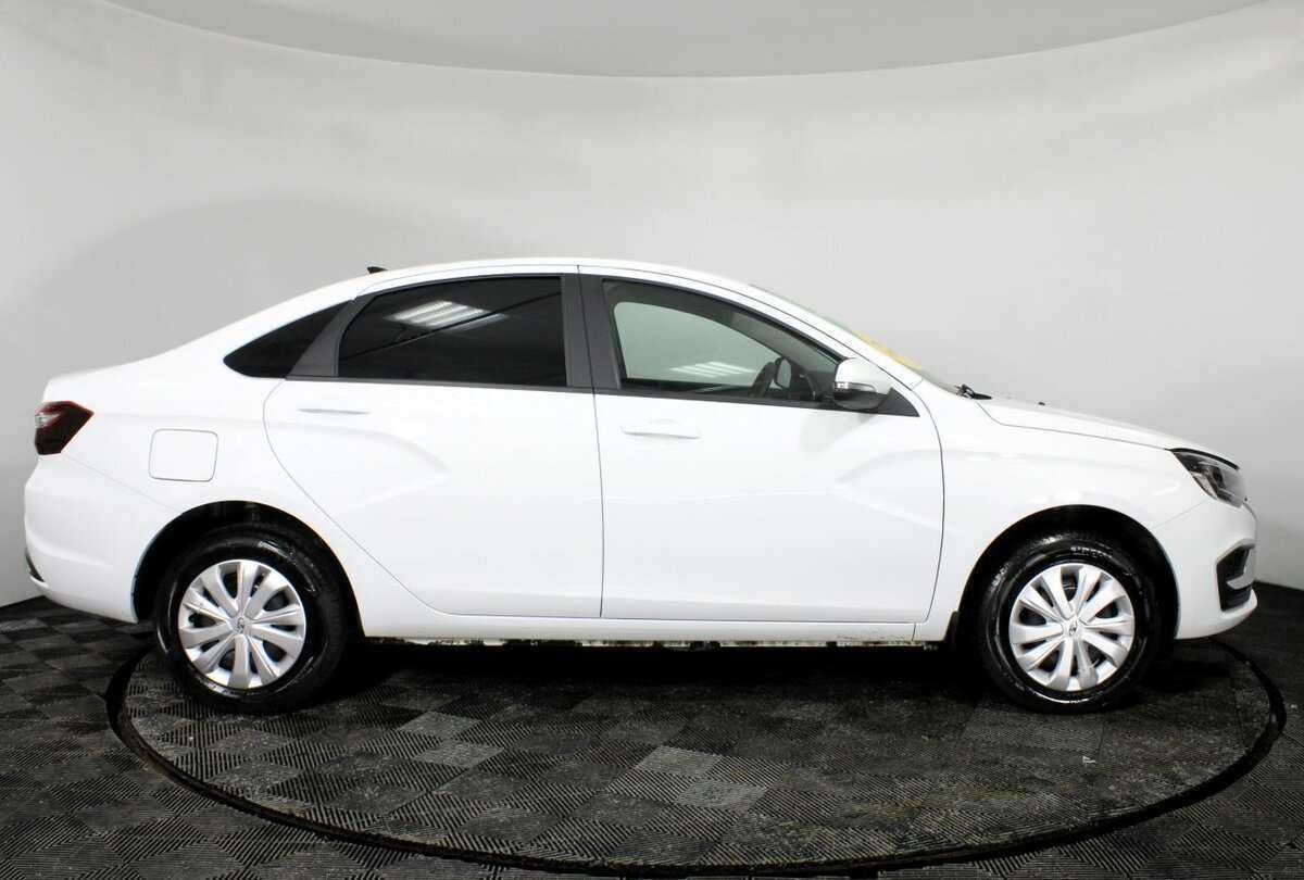 Lada (ВАЗ) Vesta б/у, 2023, Механическая. Фото: #0