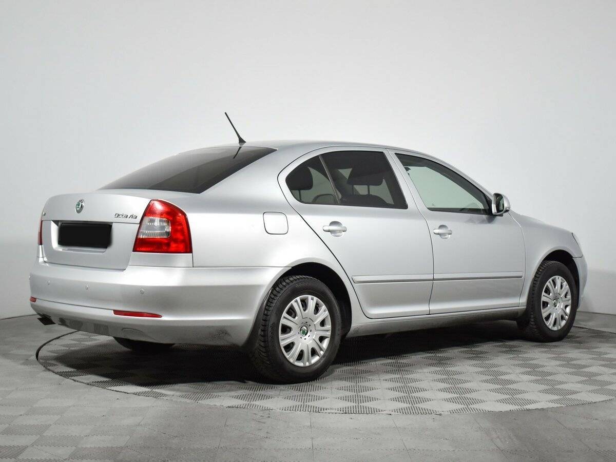 Skoda Octavia б/у, 2013, Механическая. Фото: #4