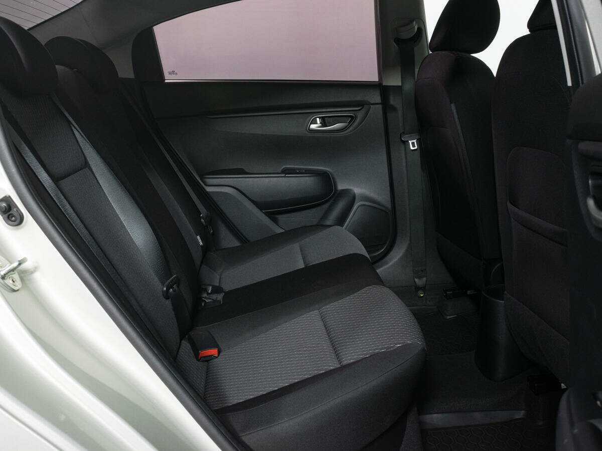 Kia Rio б/у, 2017, Автоматическая. Фото: #11