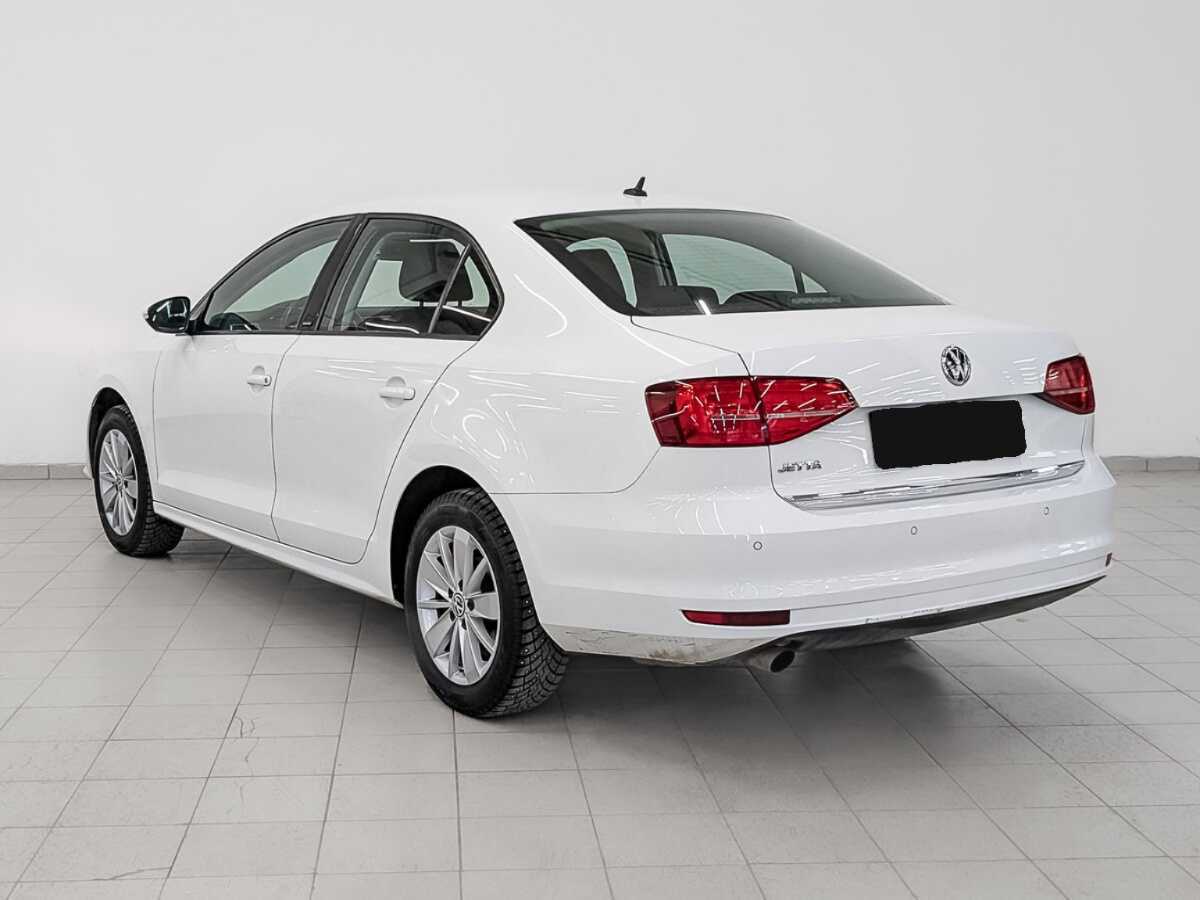 Volkswagen Jetta б/у, 2016, Автоматическая. Фото: #6