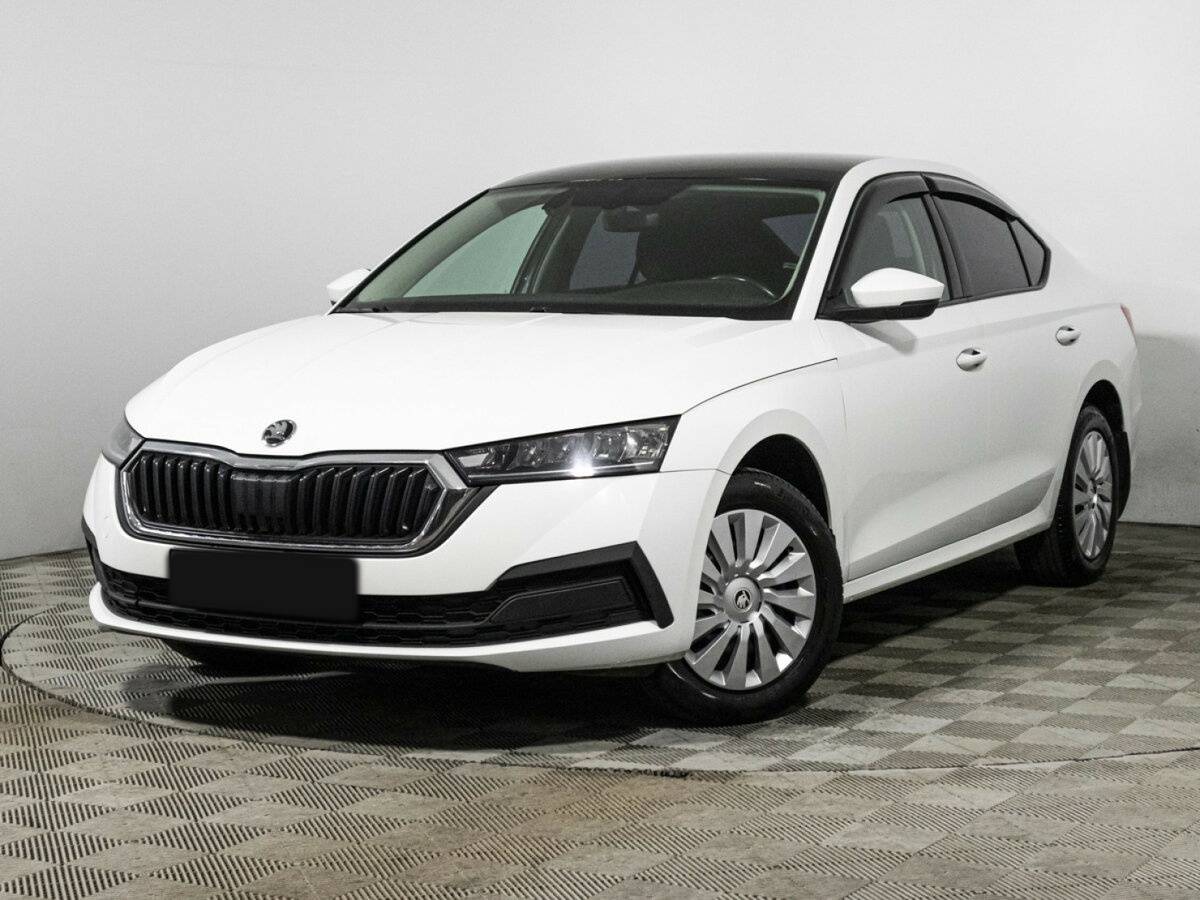 Skoda Octavia б/у, 2021, Автоматическая. Фото: #0