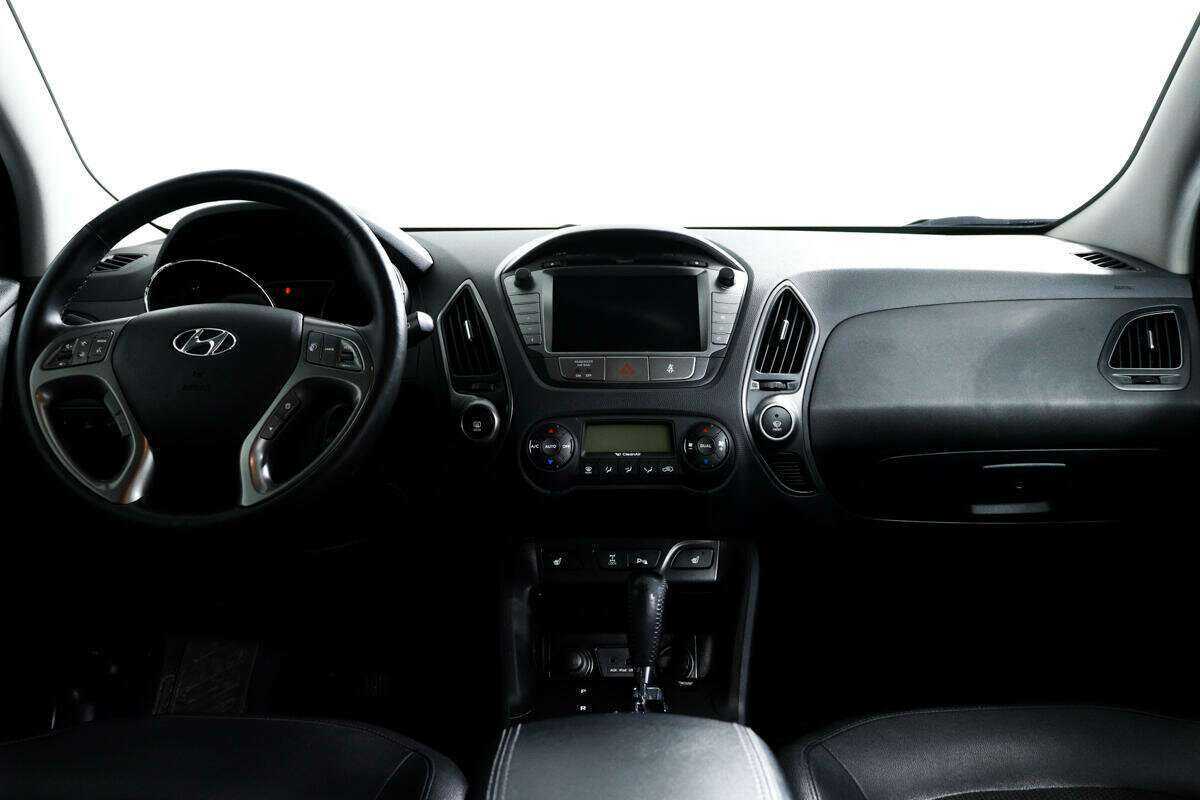 Hyundai ix35 б/у, 2013, Автоматическая. Фото: #10
