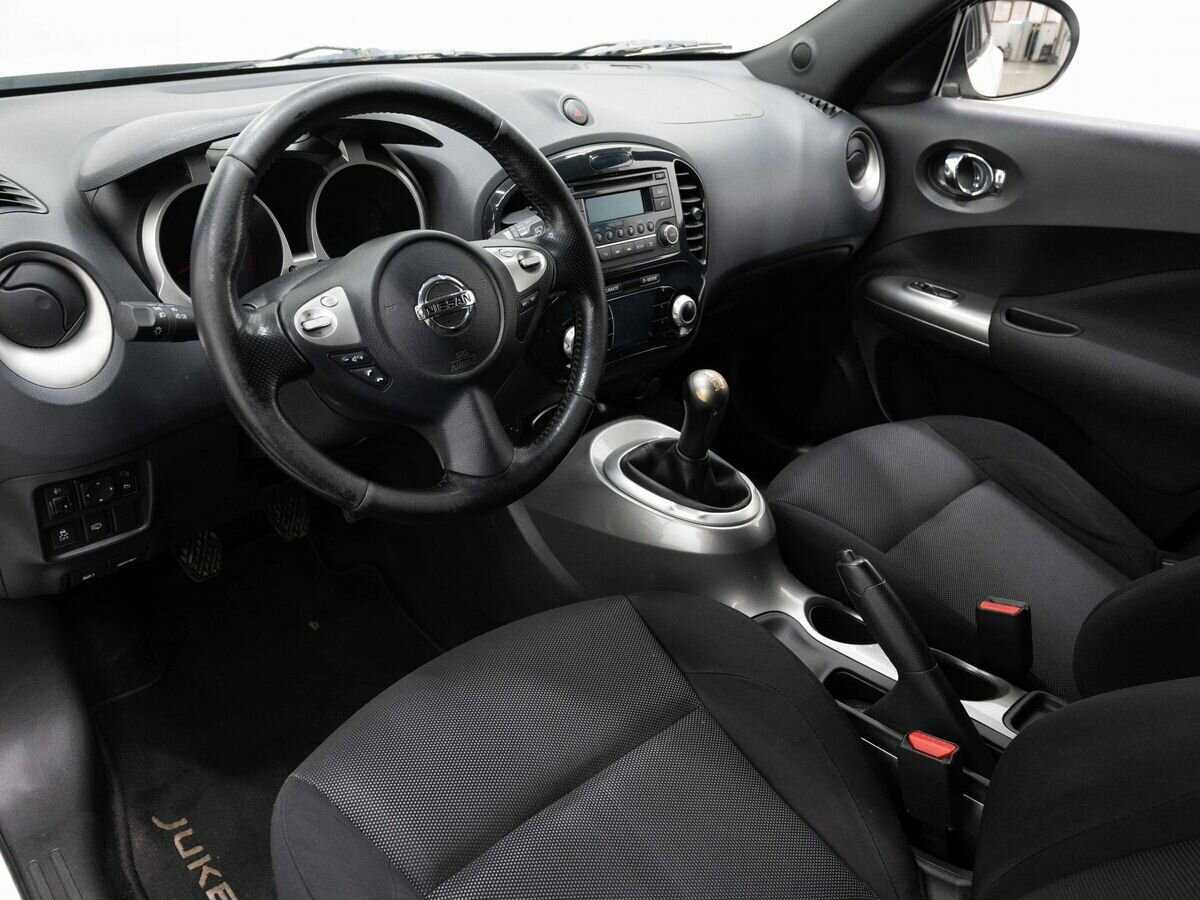 Nissan Juke б/у, 2012, Механическая. Фото: #8