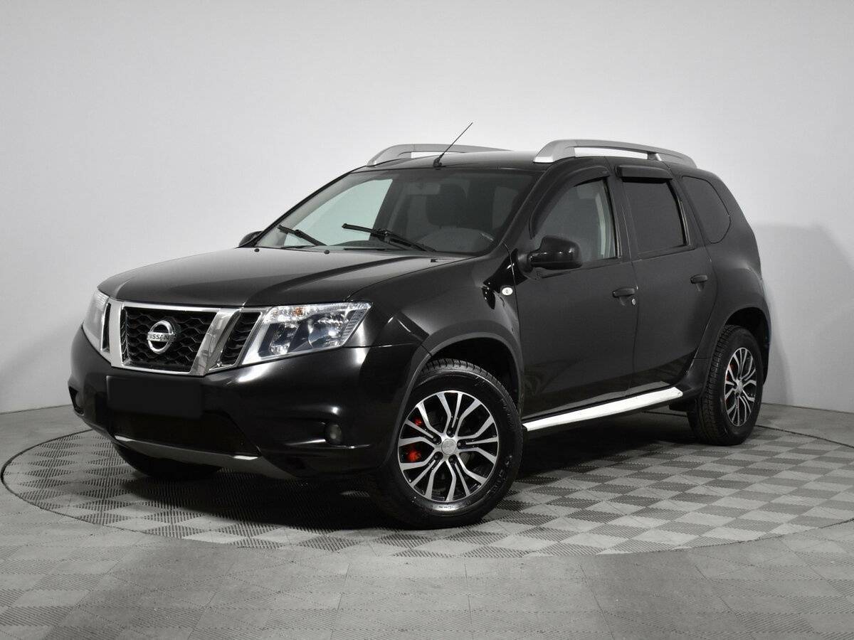 Nissan Terrano б/у, 2014, Механическая. Посмотреть фото