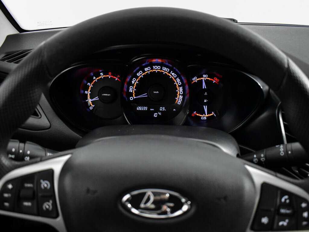 Lada (ВАЗ) Vesta б/у, 2019, Механическая. Фото: #14