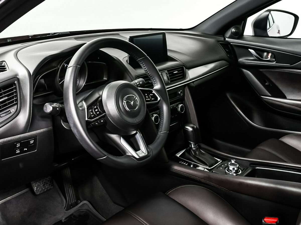Mazda CX-4 б/у, 2022, Автоматическая. Фото: #11