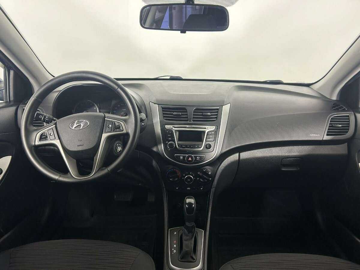 Hyundai Solaris б/у, 2016, Автоматическая. Фото: #6