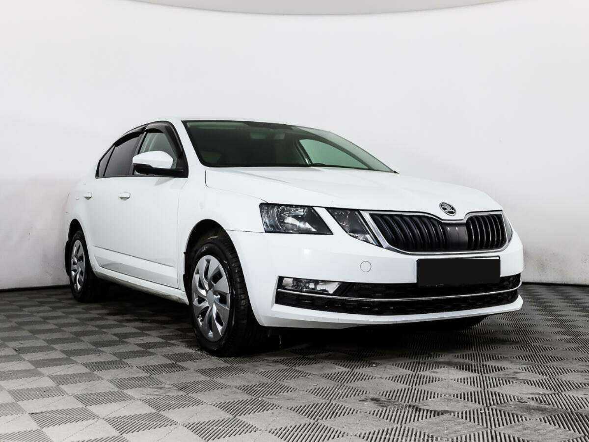 Skoda Octavia б/у, 2020, Роботизированная. Фото: #2