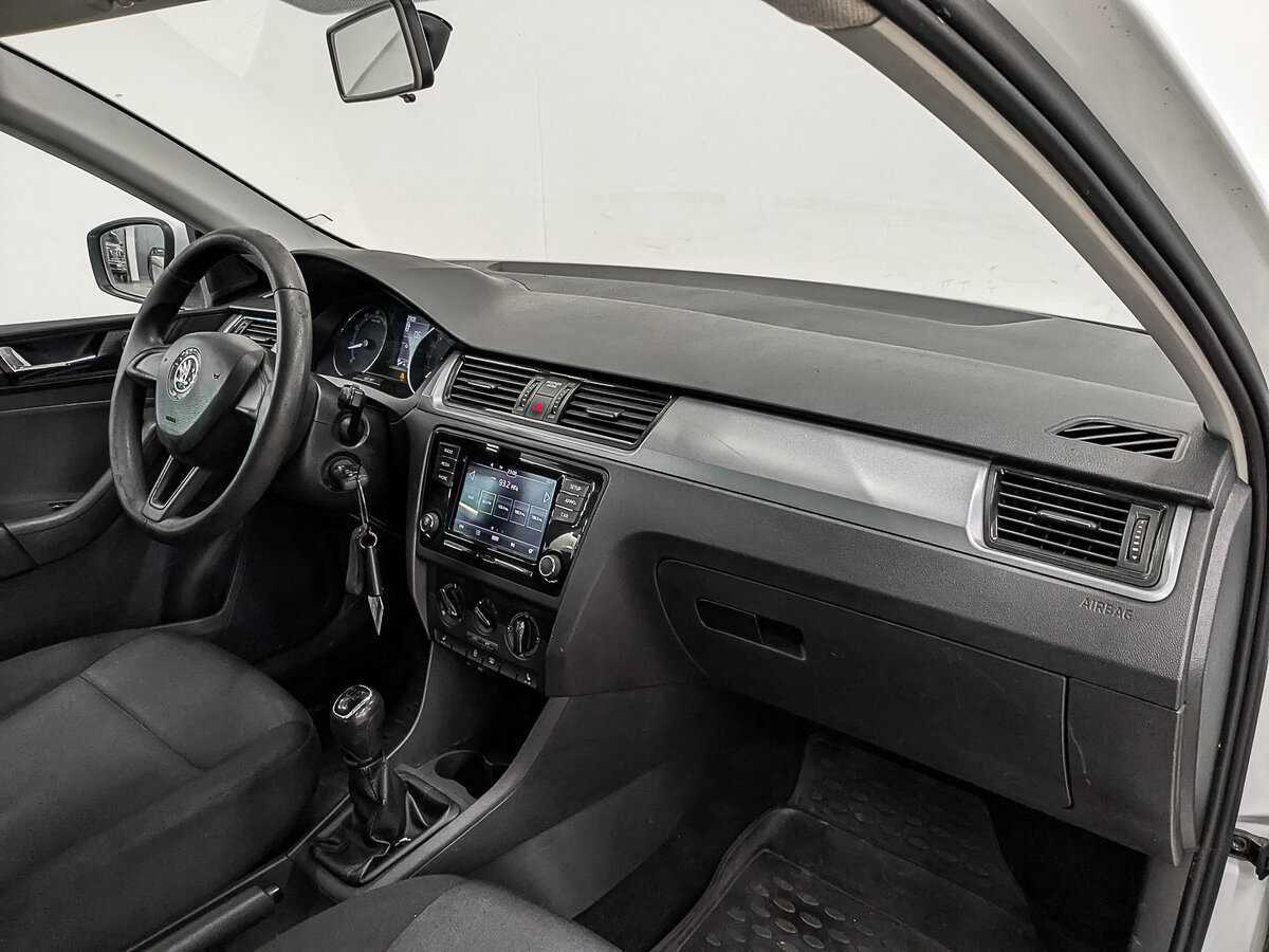 Skoda Rapid б/у, 2017, Механическая. Фото: #10