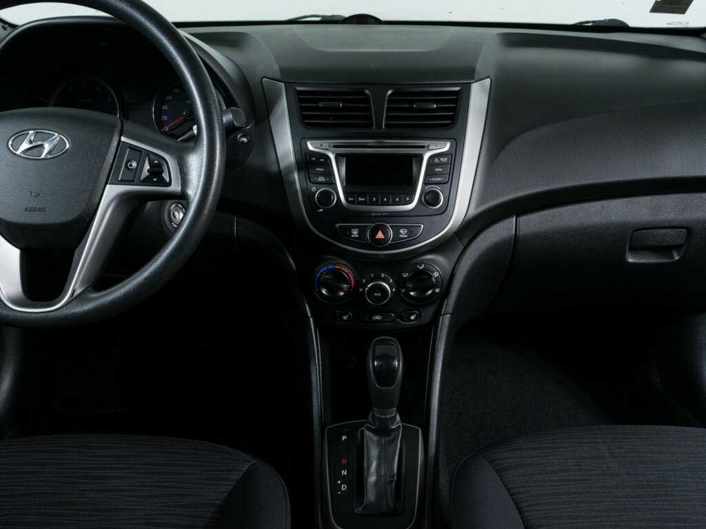 Hyundai Solaris б/у, 2014, Автоматическая. Фото: #7