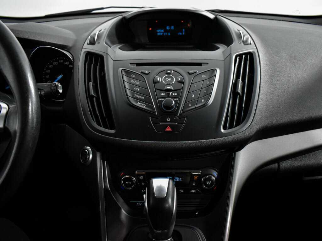 Ford Kuga б/у, 2015, Автоматическая. Фото: #15