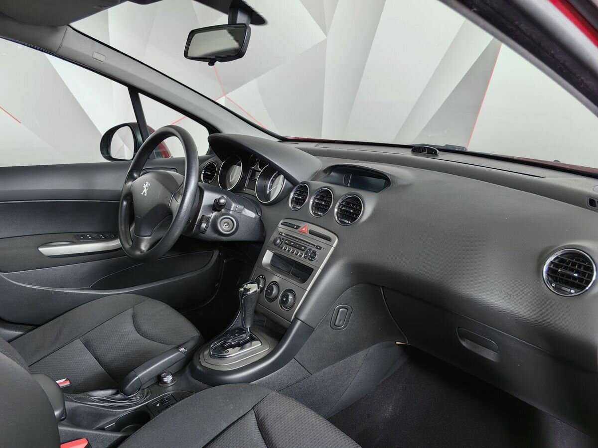 Peugeot 408 б/у, 2013, Автоматическая. Фото: #8