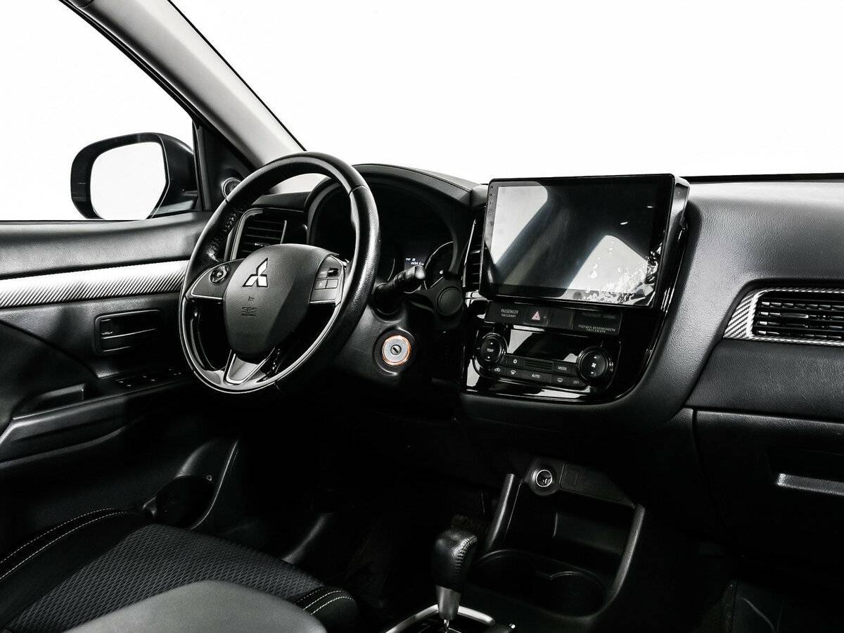 Mitsubishi Outlander б/у, 2016, Вариатор. Фото: #8