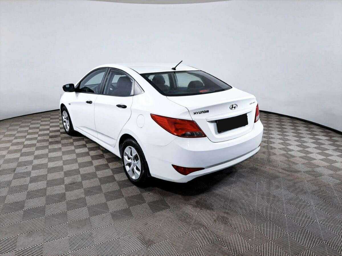 Hyundai Solaris б/у, 2014, Механическая. Фото: #6