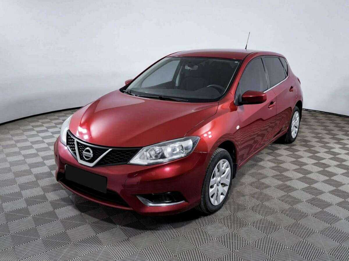 Nissan Tiida б/у, 2015, Механическая. Фото: #0