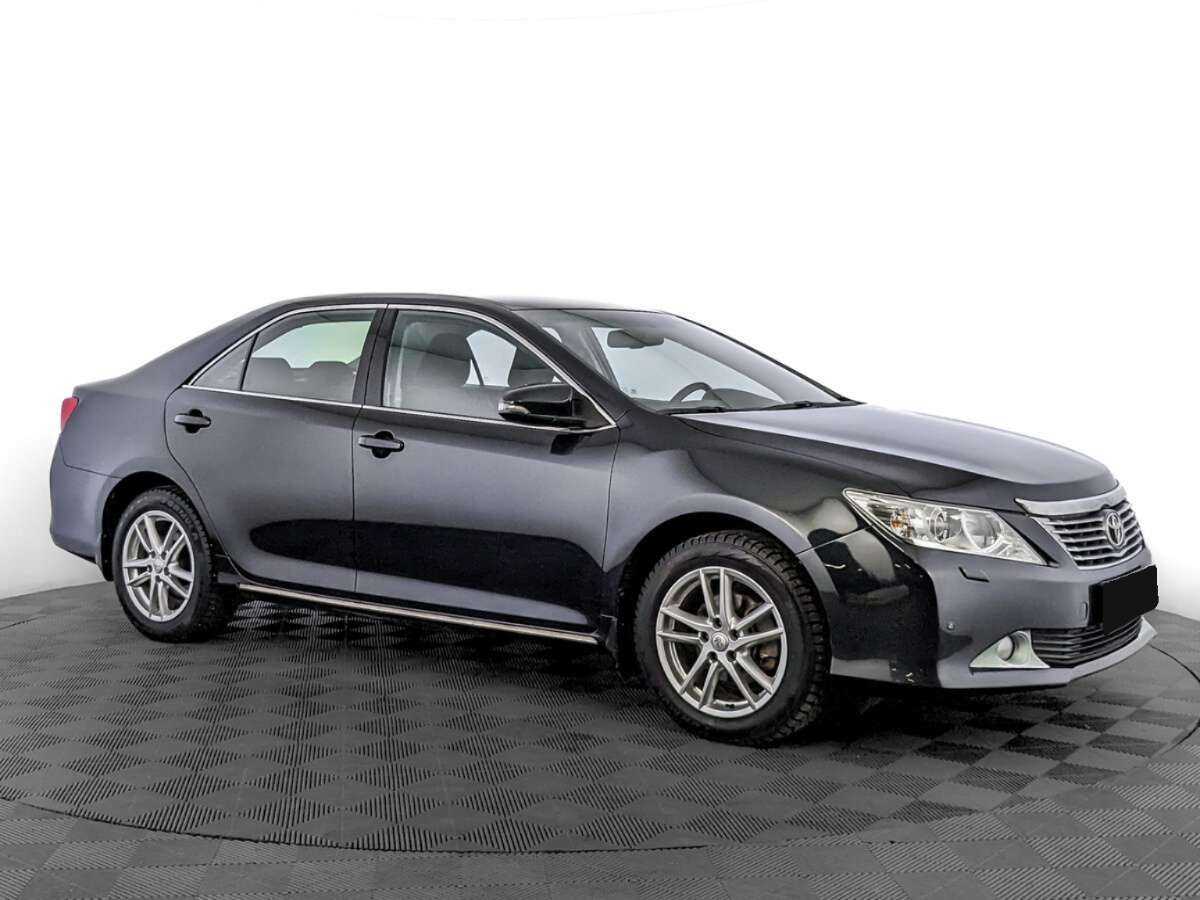 Toyota Camry б/у, 2013, Автоматическая. Фото: #2