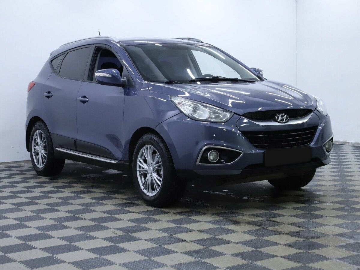 Hyundai ix35 б/у, 2012, Автоматическая. Фото: #2