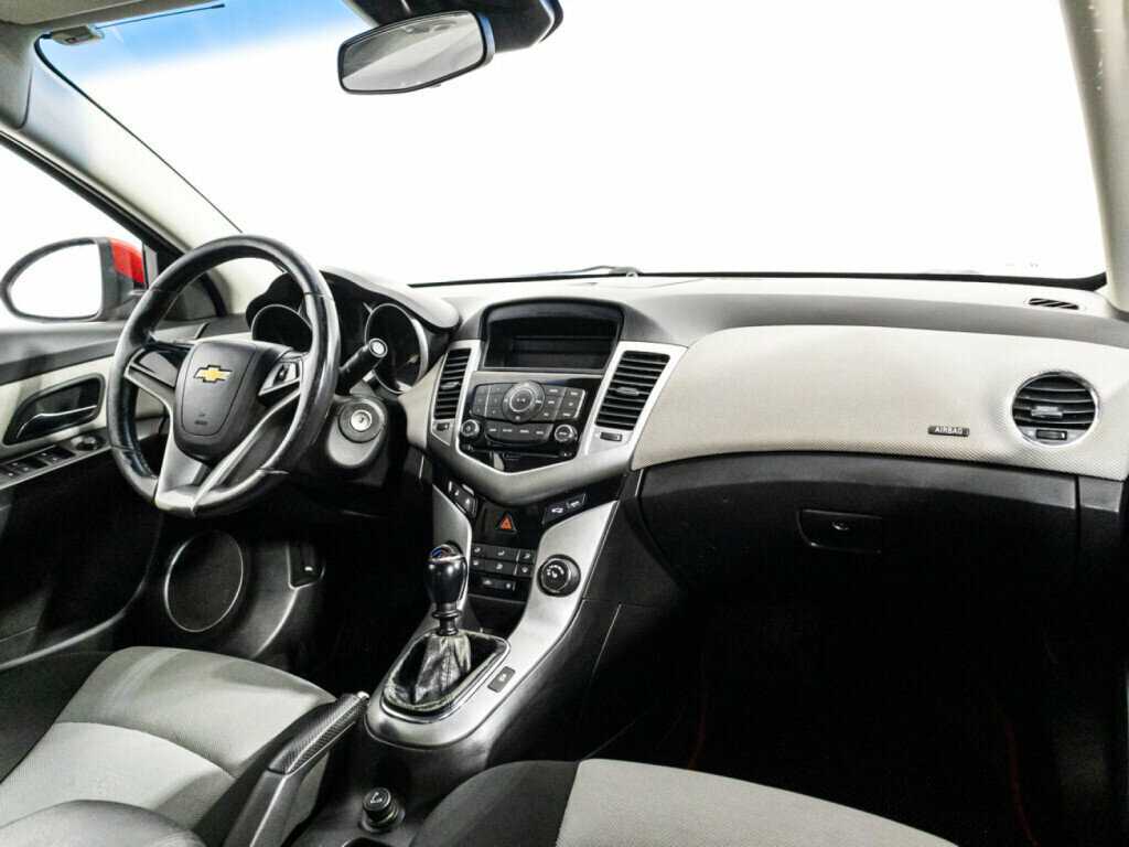 Chevrolet Cruze б/у, 2012, Механическая. Фото: #8