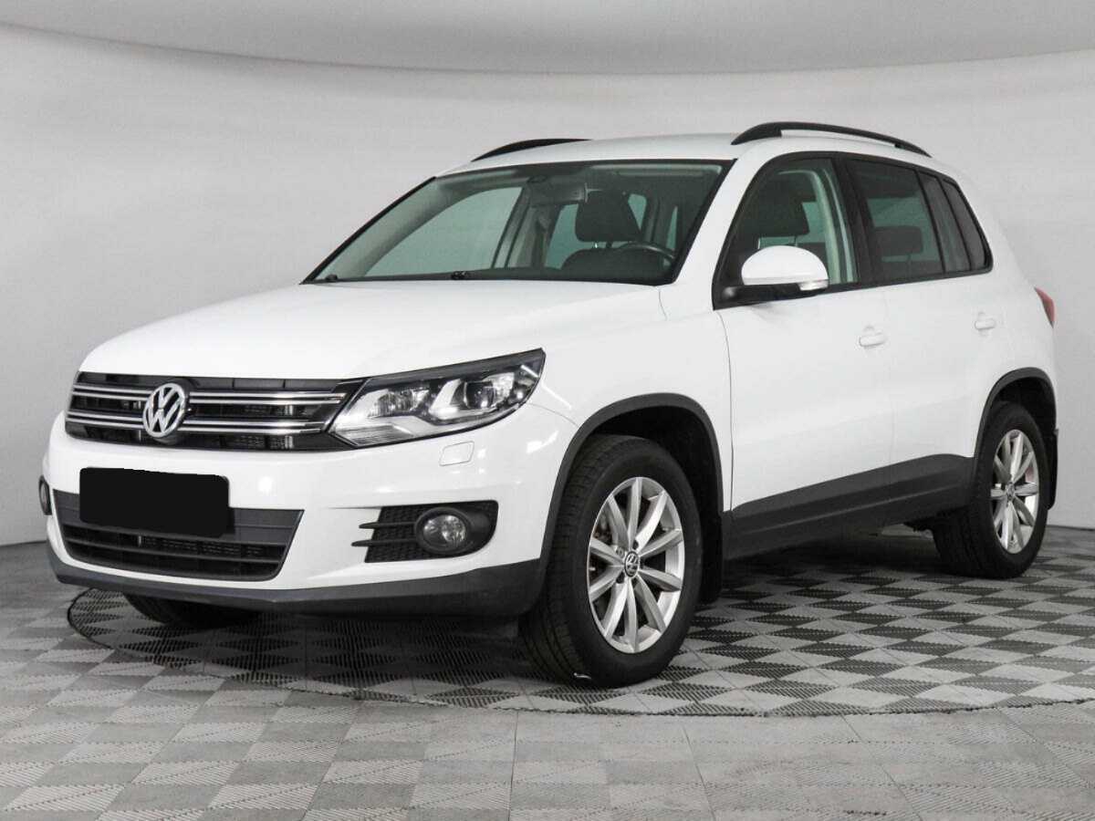 Volkswagen Tiguan б/у, 2016, Роботизированная. Посмотреть фото