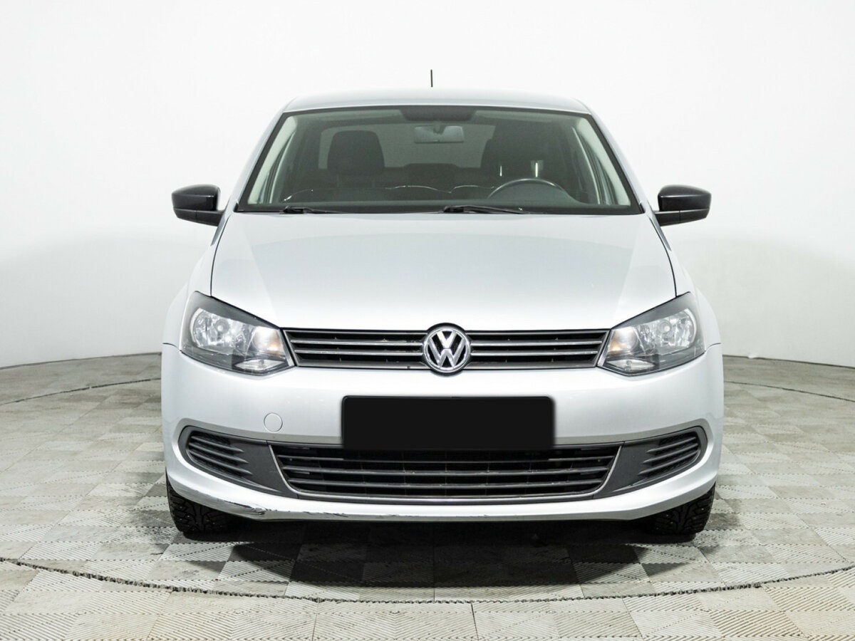 Volkswagen Polo б/у, 2013, Механическая. Фото: #1