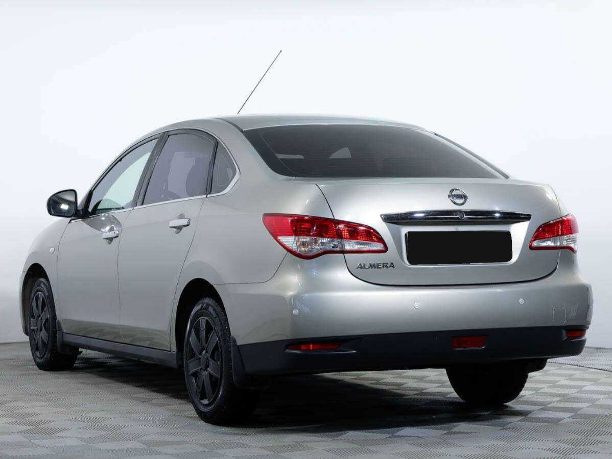 Nissan Almera б/у, 2017, Механическая. Фото: #5