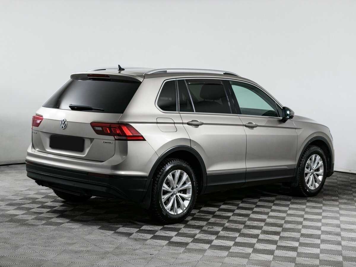Volkswagen Tiguan б/у, 2018, Роботизированная. Фото: #3