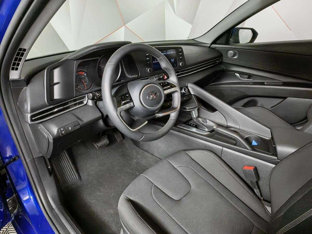 Hyundai Elantra б/у, 2022, Автоматическая. Фото: #13