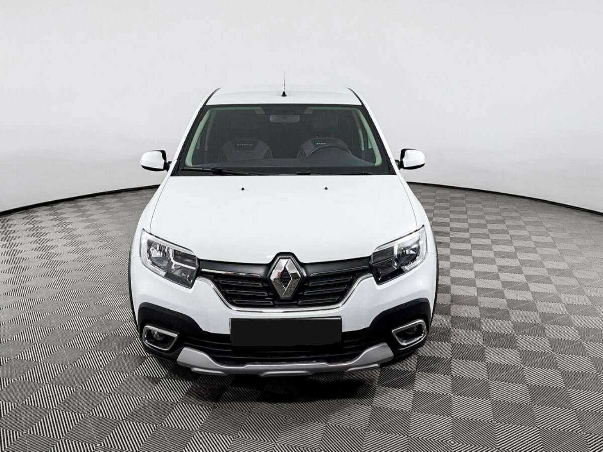Renault Logan б/у, 2021, Механическая. Фото: #1