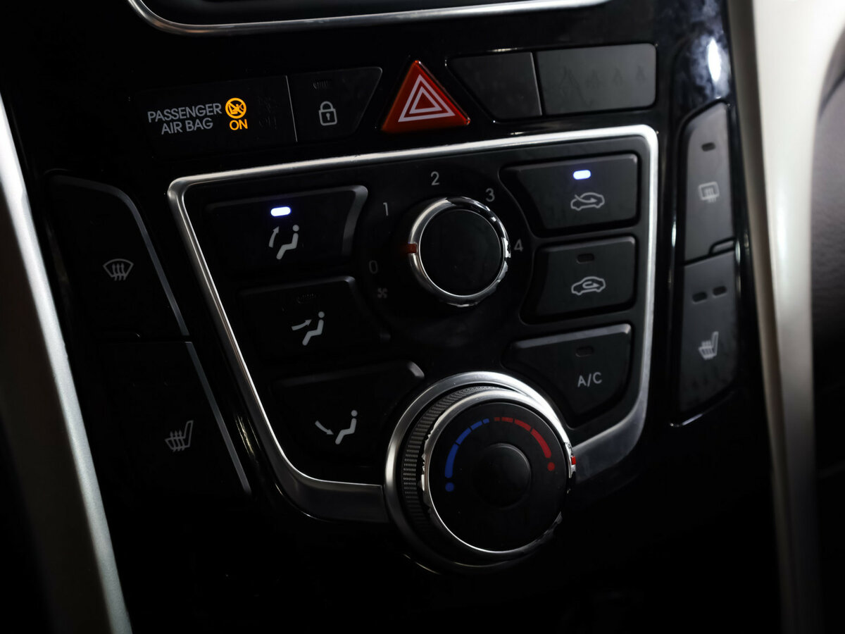 Hyundai i30 б/у, 2013, Механическая. Фото: #15