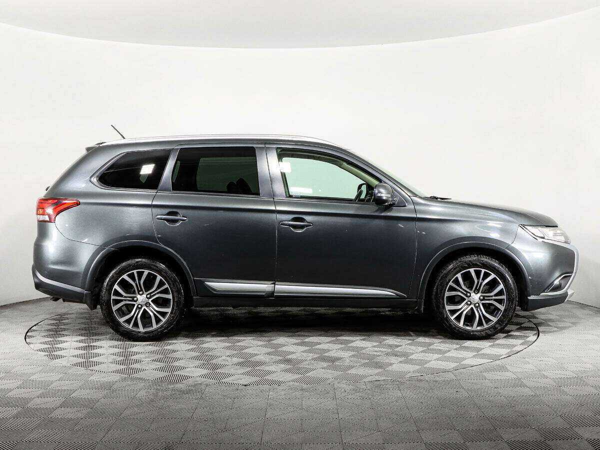 Mitsubishi Outlander б/у, 2016, Вариатор. Фото: #3