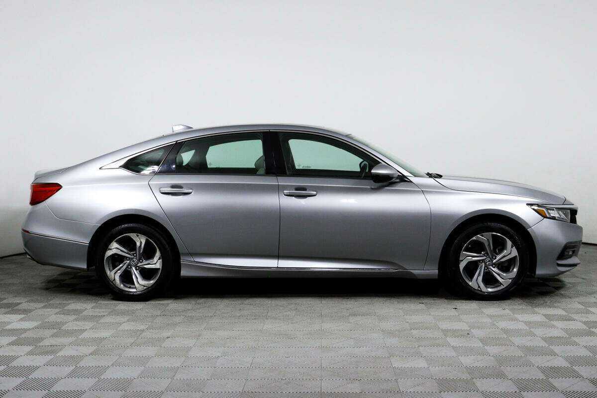 Honda Accord б/у, 2018, Вариатор. Фото: #3