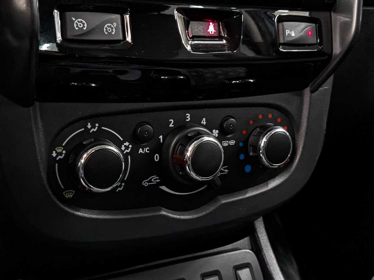 Renault Duster б/у, 2015, Механическая. Фото: #20