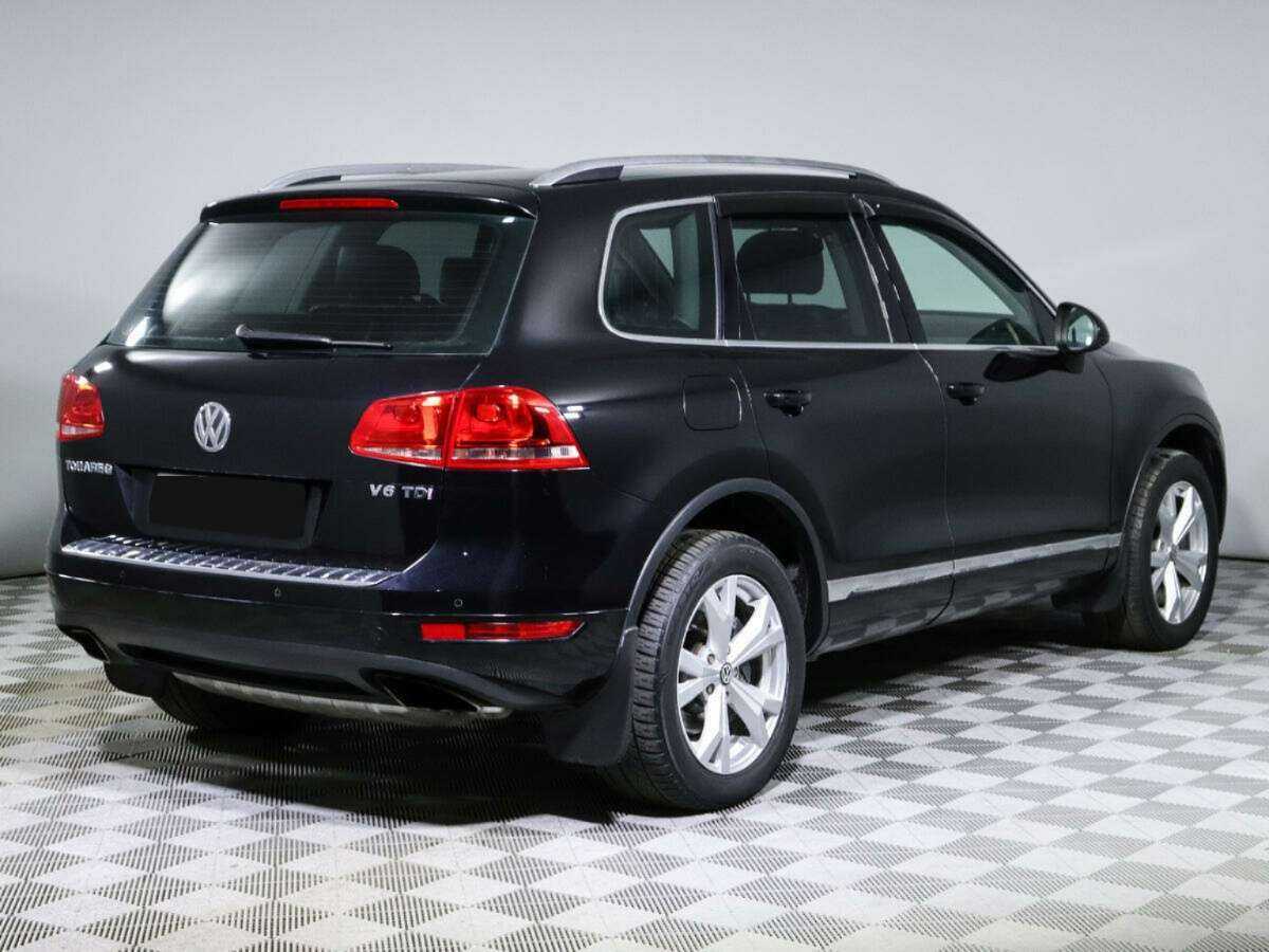Volkswagen Touareg б/у, 2012, Автоматическая. Фото: #4